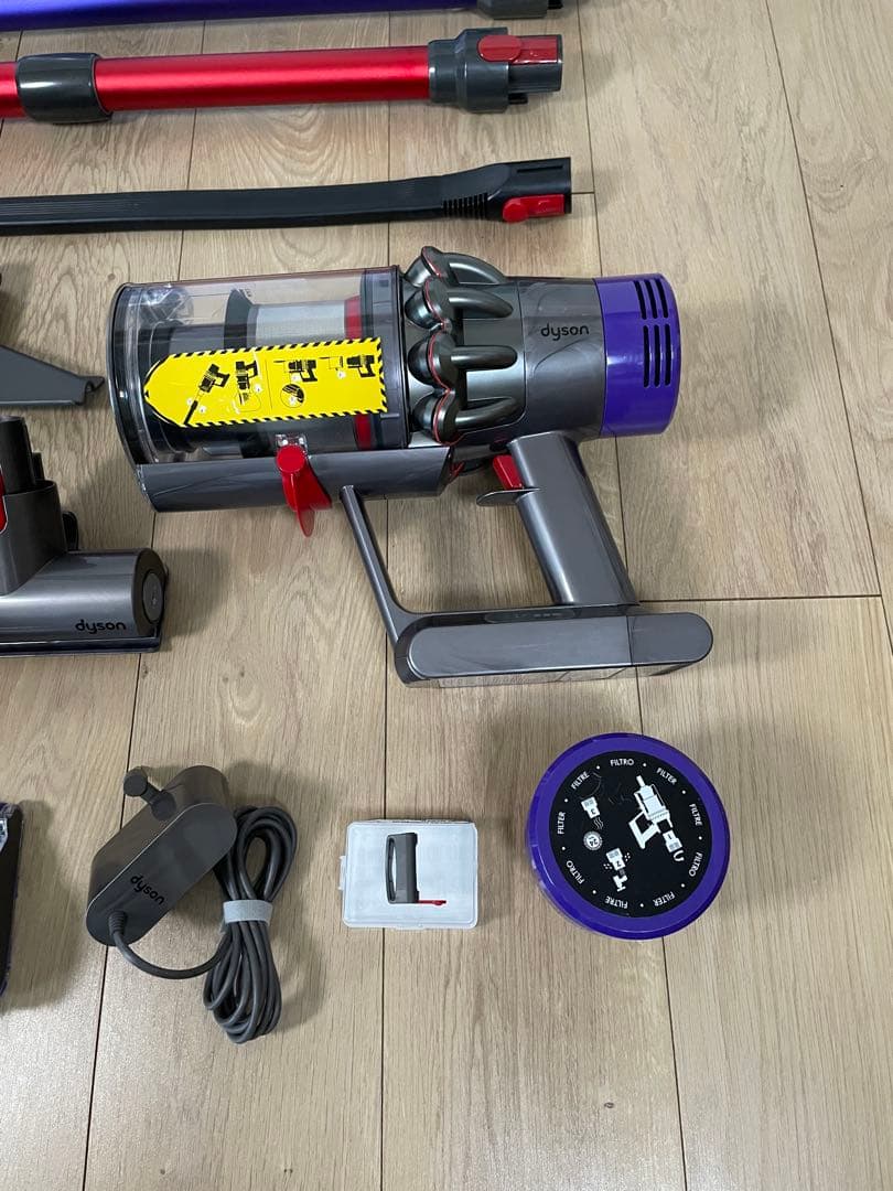 ダイソン⑫V10SV12新品２パイプ ２ヘッド付　　　新品柔軟ロング隙間ノズル