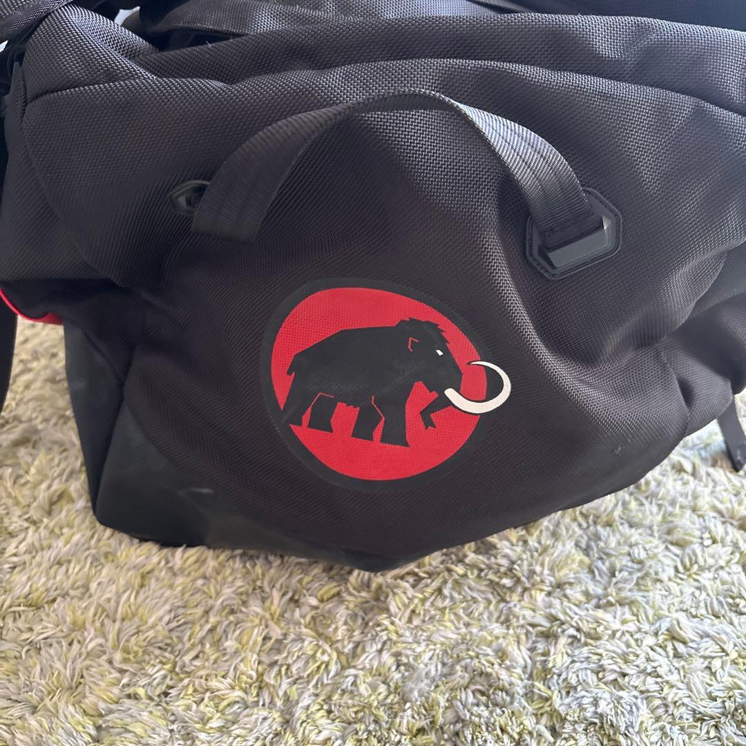 MAMMUT 大容量 リュック・バックパック CARGON60 黒/赤