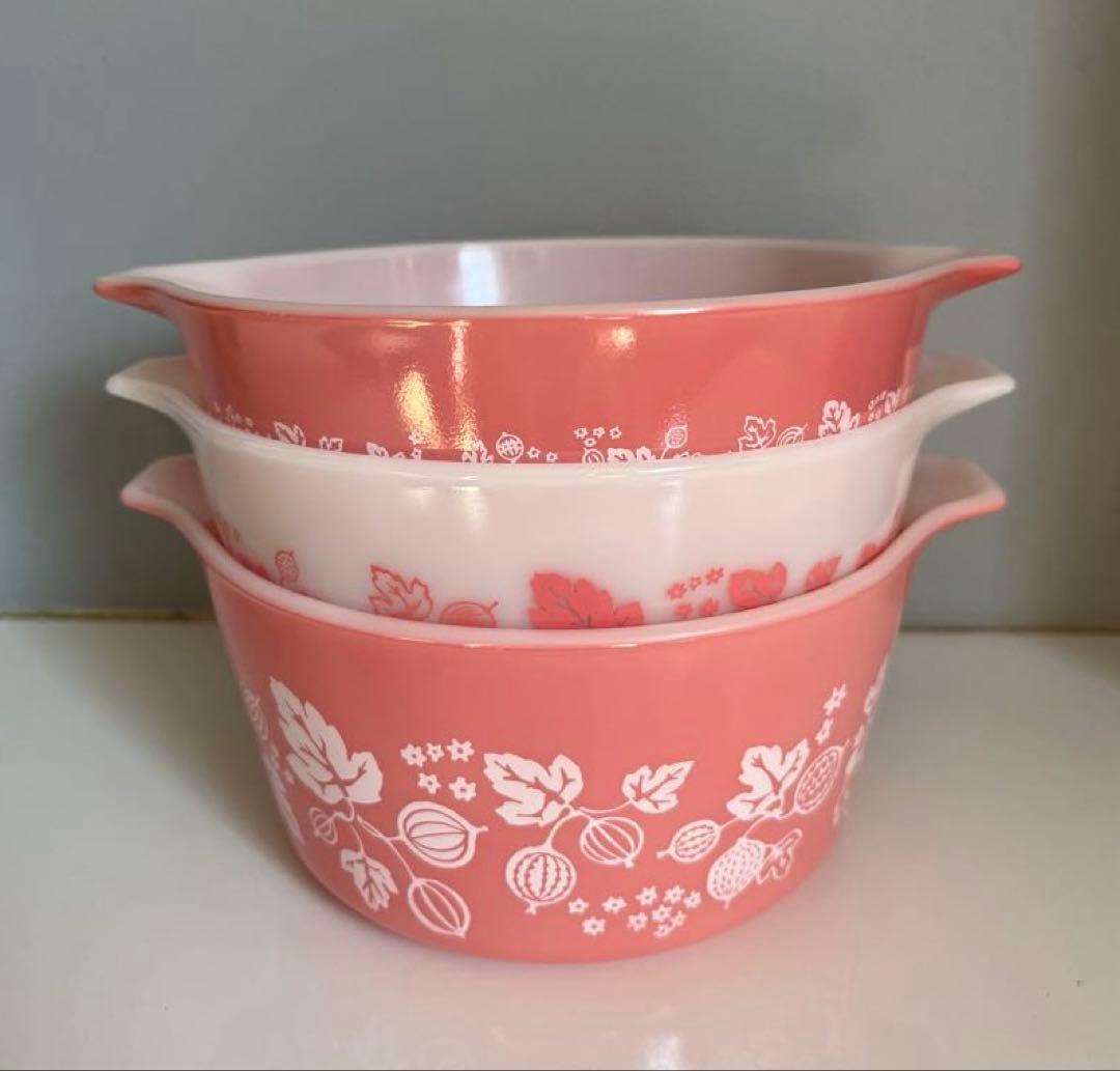 PYREX パイレックス　グースベリー　キャセロール3点　ピンク　耐熱ガラス
