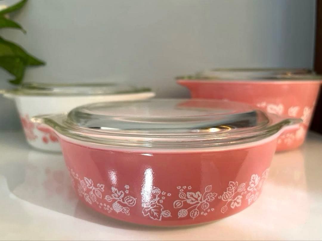 PYREX パイレックス　グースベリー　キャセロール3点　ピンク　耐熱ガラス