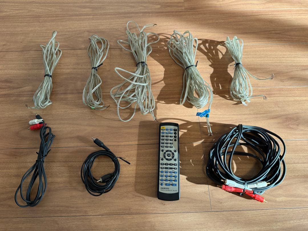 オンキョーホームシアター　5.1ch サラウンドシステム　tx-sa501