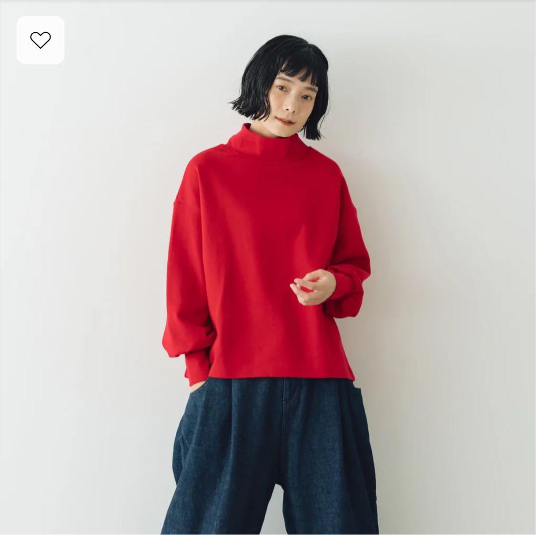 【くらすこと】kurasukoto＋to大人の定番ハイネックプルオーバー赤レッド