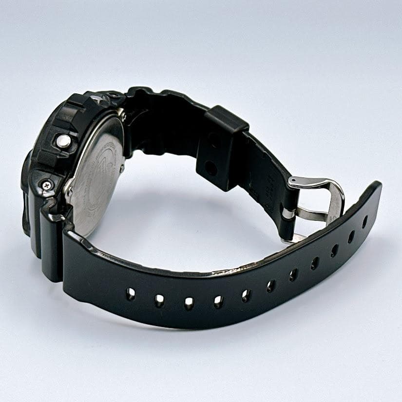 美品 カシオ G-SHOCK DW-6900MF 紫 デジタル メンズ腕時計