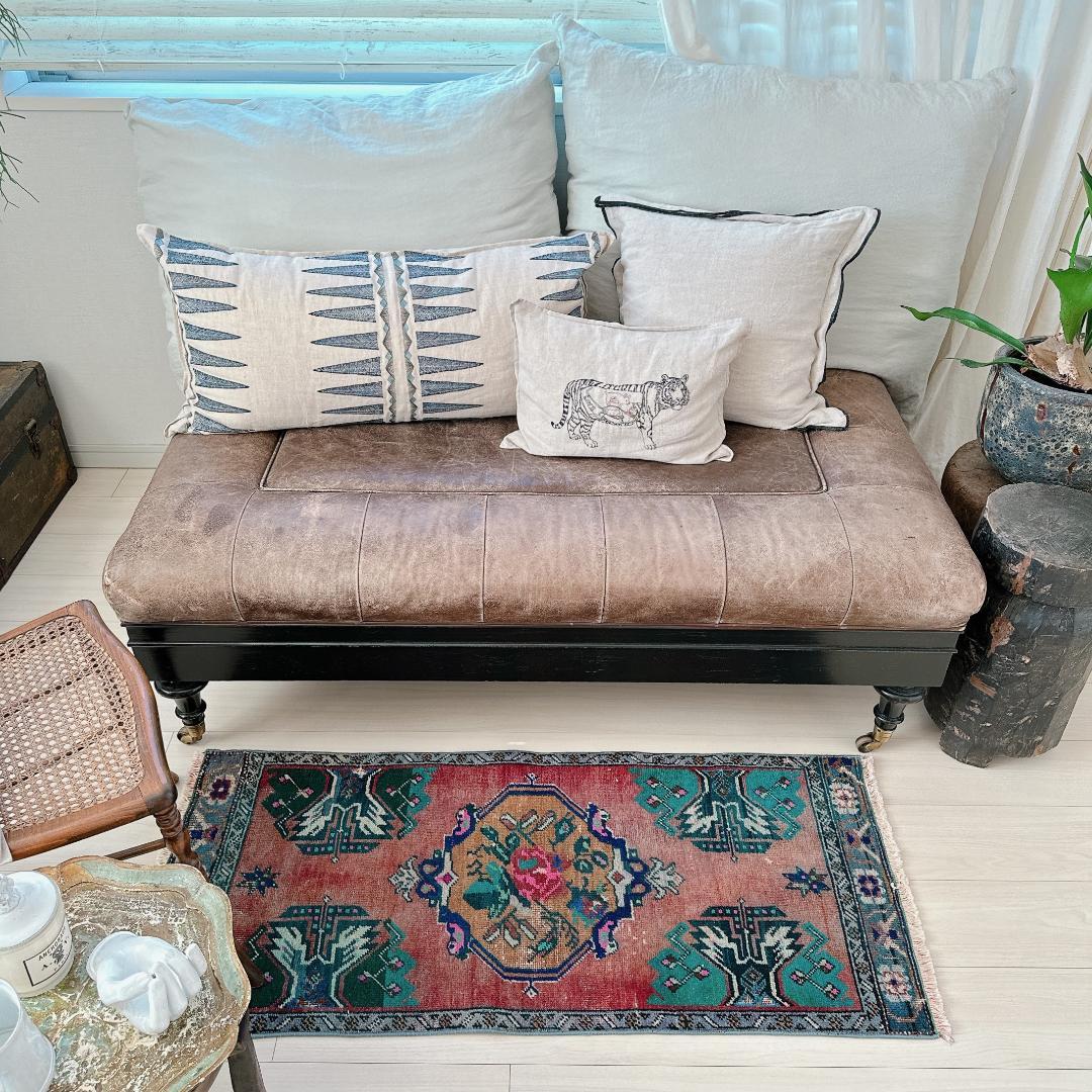 トルコ ヴィンテージラグ A72 人気柄 レア ピンク グリーン パープル