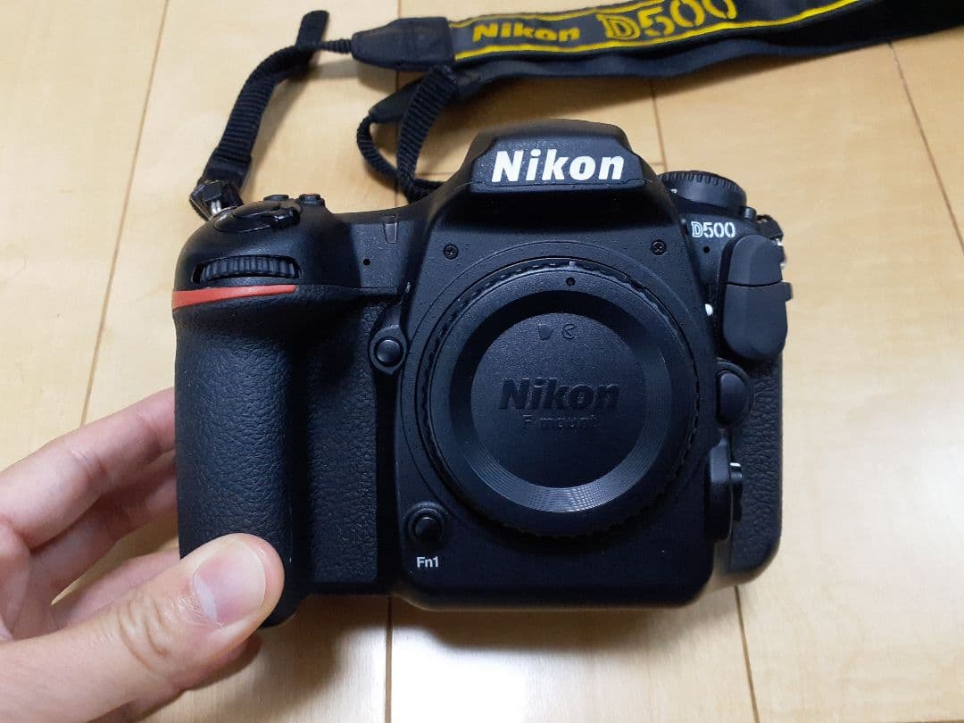 Nikon D500 デジタル一眼レフカメラ　ニコン　シャッター9900