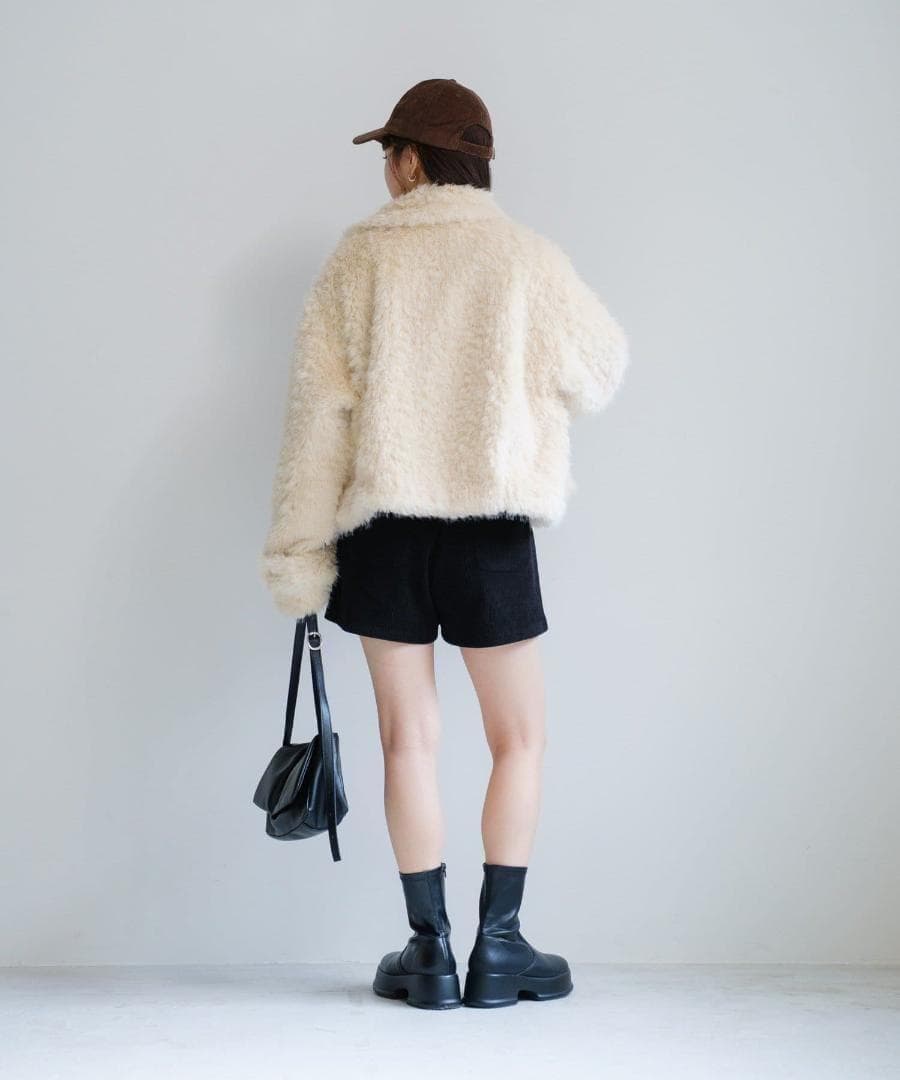 即日発送 入手困難 新品 Kastane カールミドルファーコート アイボリー