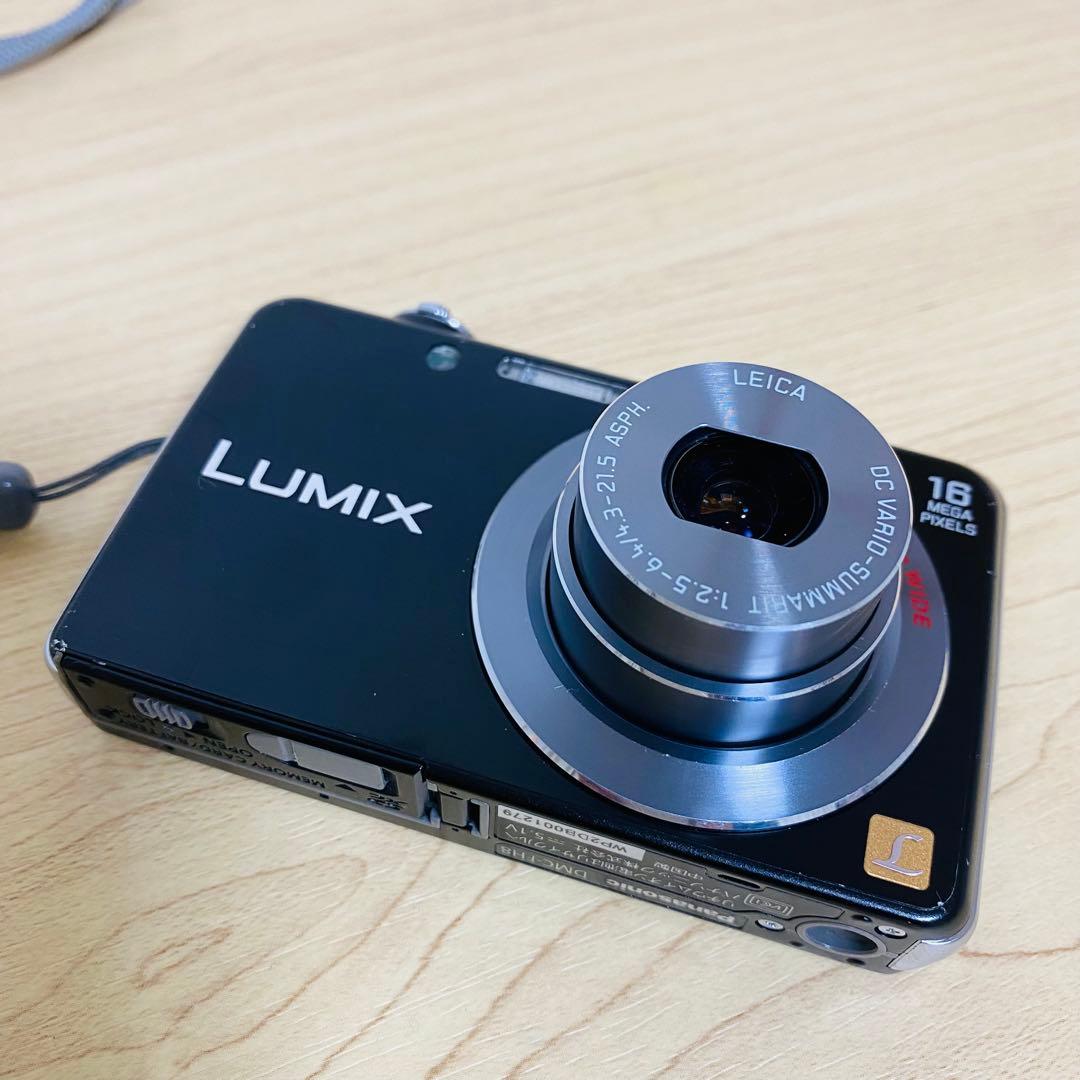 Panasonic DMC-FH8 LUMIX デジタルカメラ