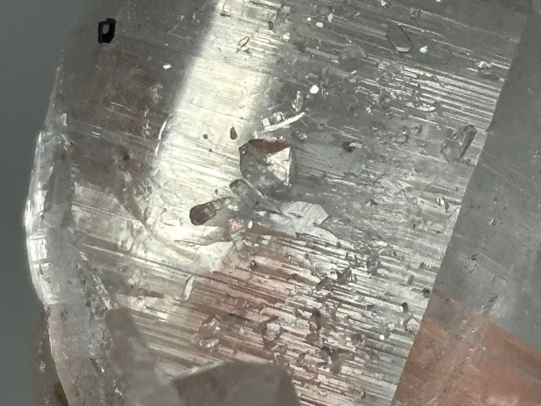 《超レア！ヒマラヤ水晶＊固定型水入り＆ルチル＆クローライト共生》