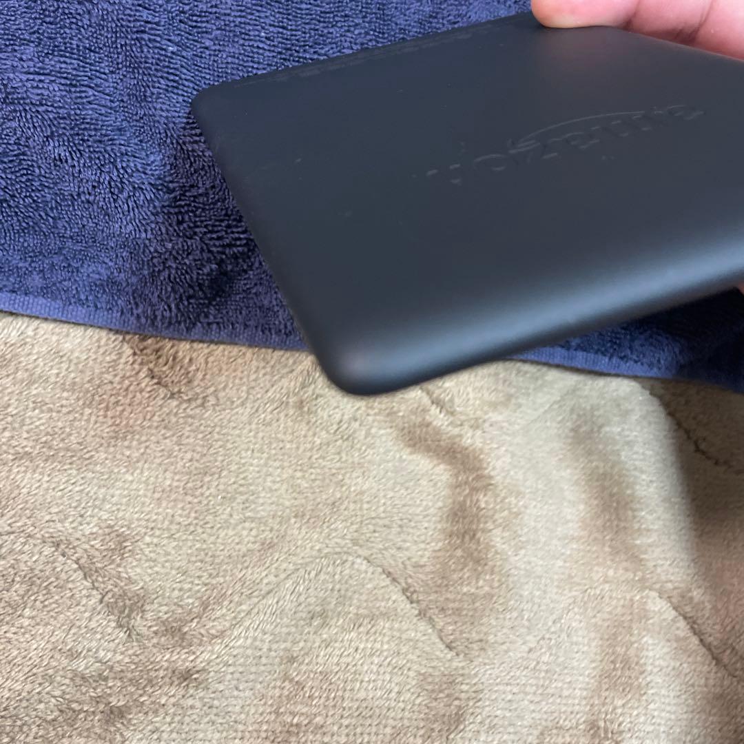 Kindle Paperwhite 第10世代 広告無し　8GB純正カバーセット