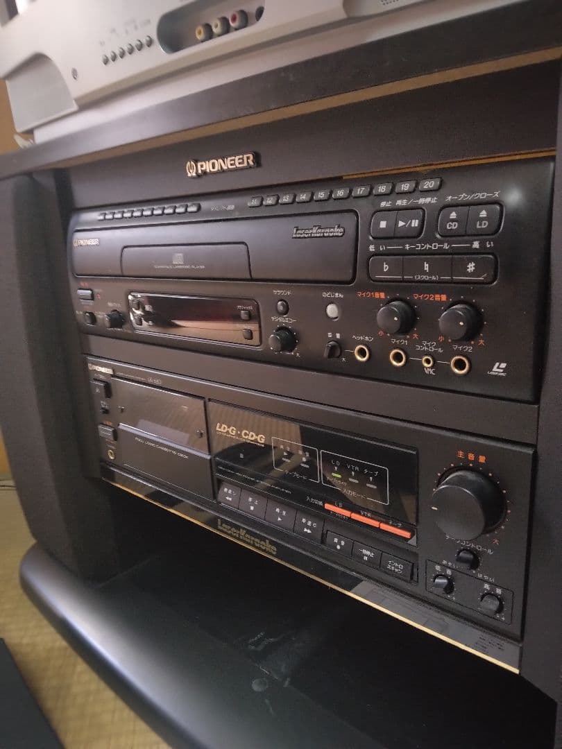 PIONEER　コンパチブルレーザーカラオケシステム　LK-620