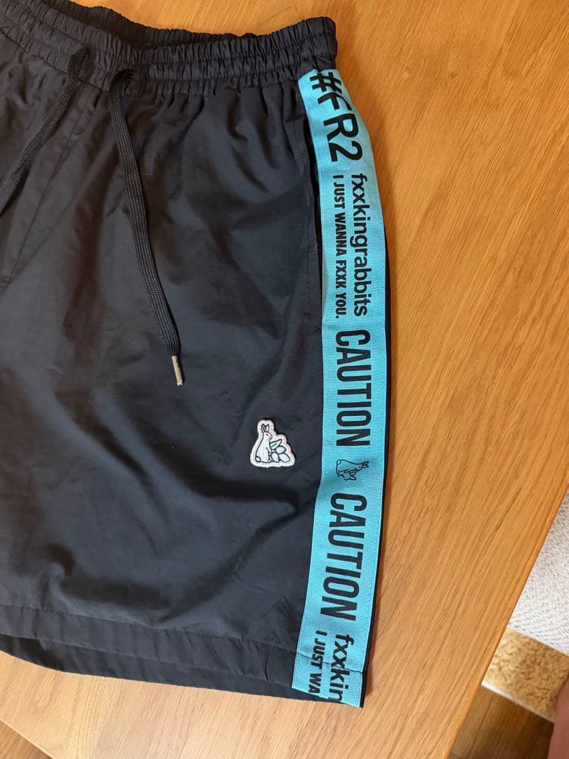 FR2 ファッキンラビッツ　月桃　沖縄限定　ハーフパンツ　半ズボン　短パン