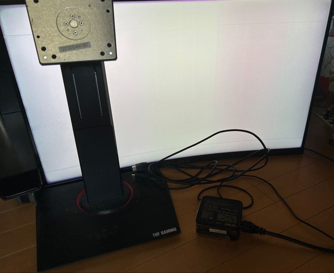 ASUS ゲーミングモニター TUF Gaming VG32VQ ジャンク品