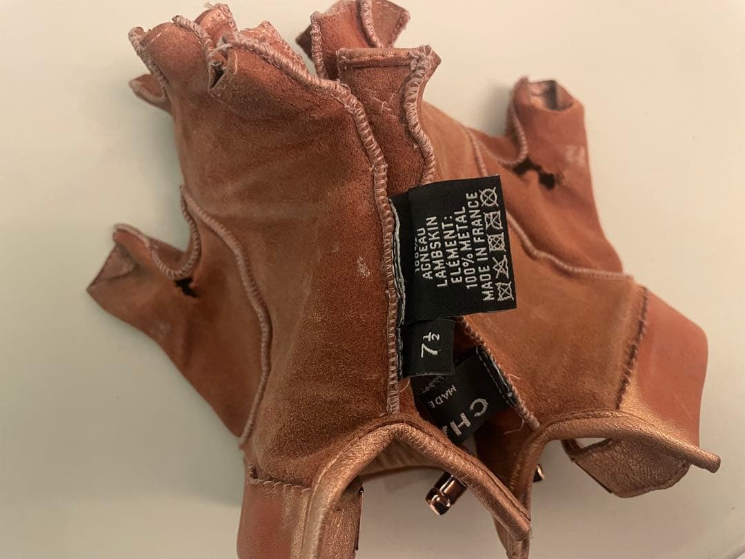 CHANEL マトラッセ レザーグローブ フィンガーレス