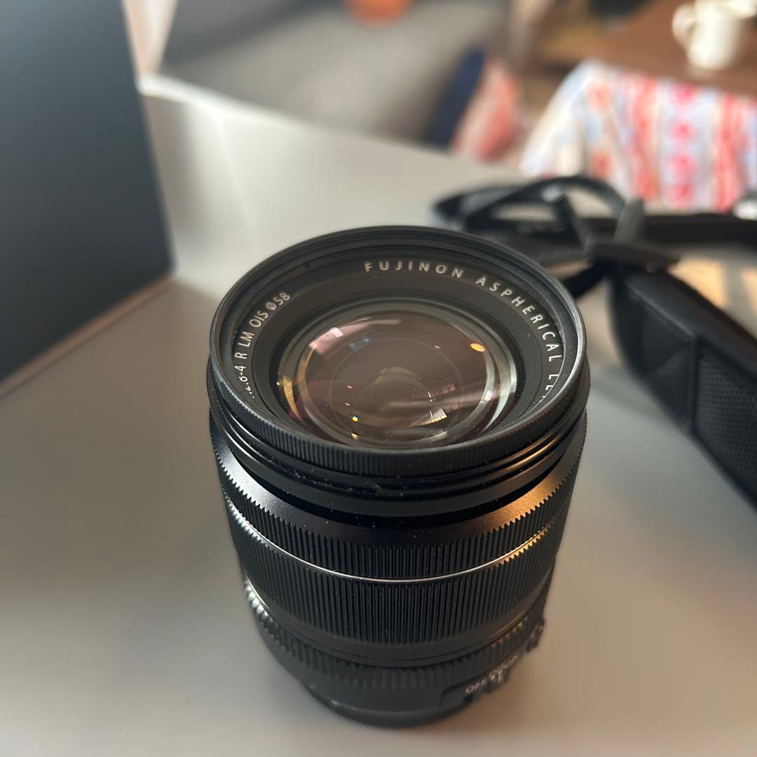 ひろ　FUJIFILM X-T5 ミラーレス一眼 x XF18-55