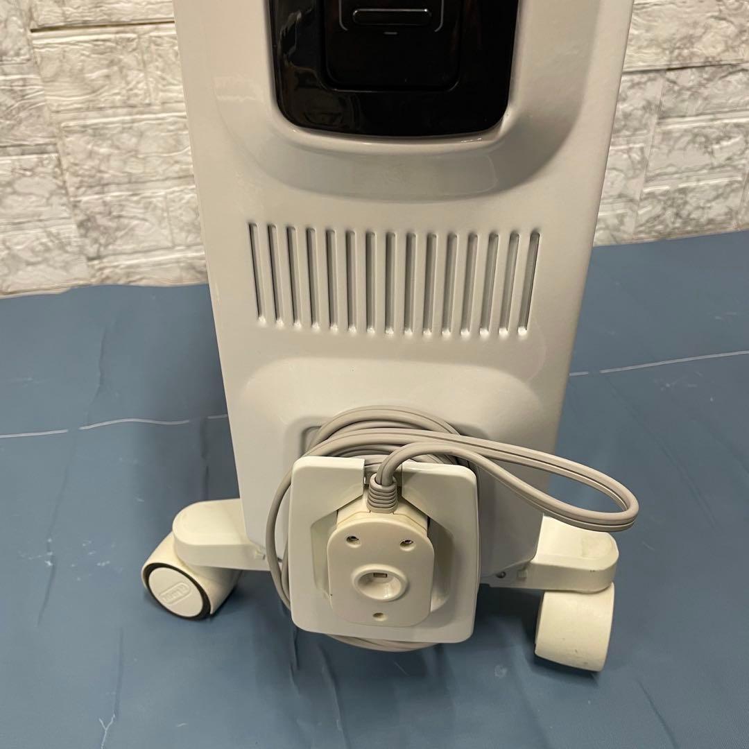 701 美品 デロンギ オイルヒーター　ドラゴンデジタル 送料無料