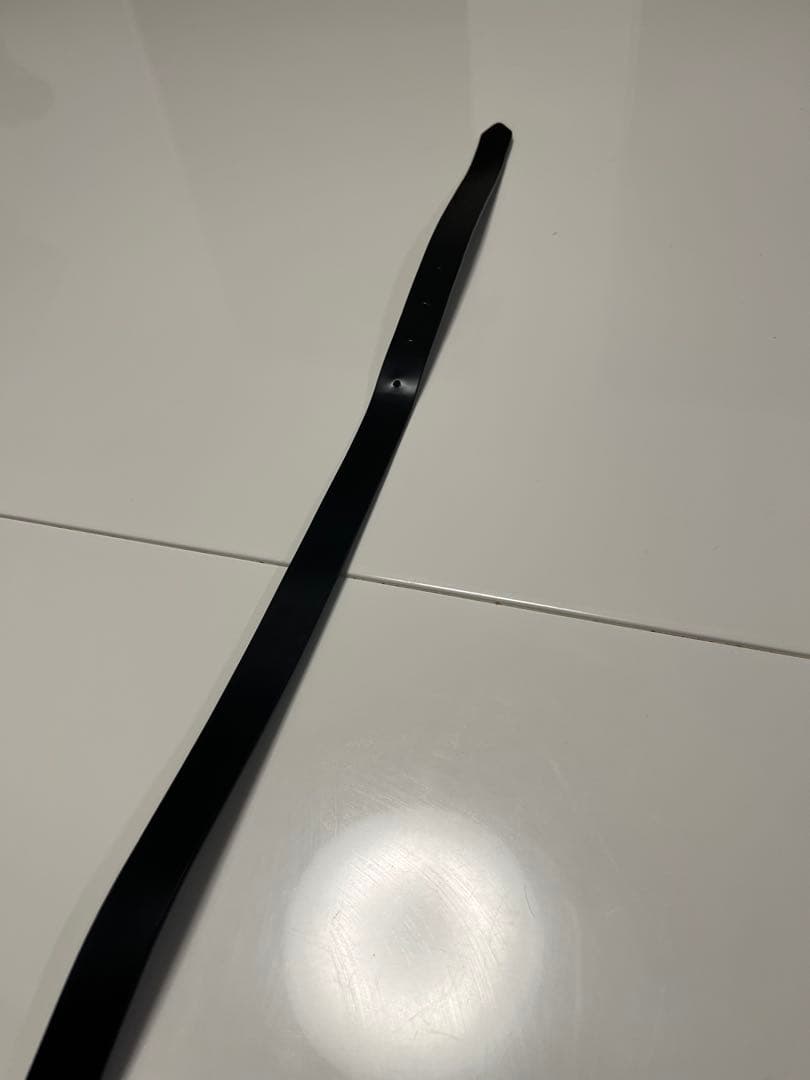 DRIES VAN NOTEN 黒の細ベルト