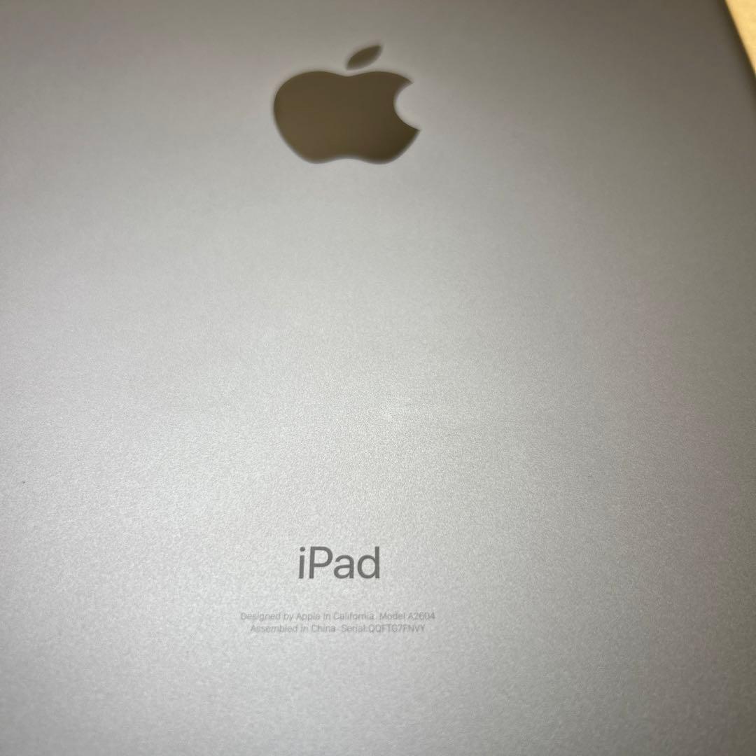 Apple iPad (第９世代) Wi-Fi + Cellular 64GB