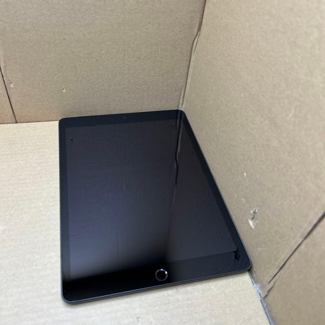 Apple iPad (第９世代) Wi-Fi + Cellular 64GB