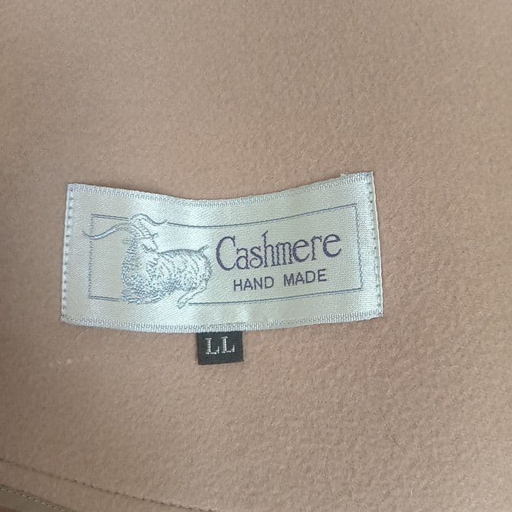 【匿名】大きいサイズカシミヤ100%ロングコートベージュダブル★バーバリー