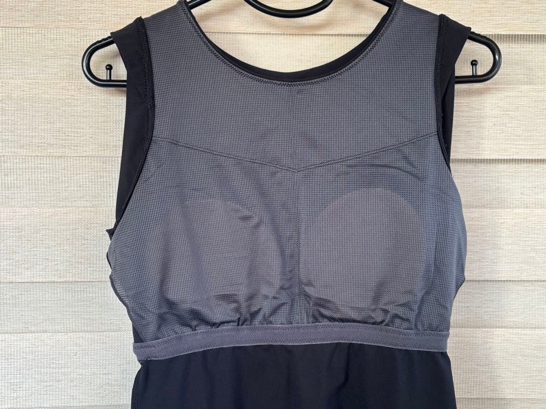 新品未使用 SUKALA スカーラ ショートフレアタンクトップ ブラック L