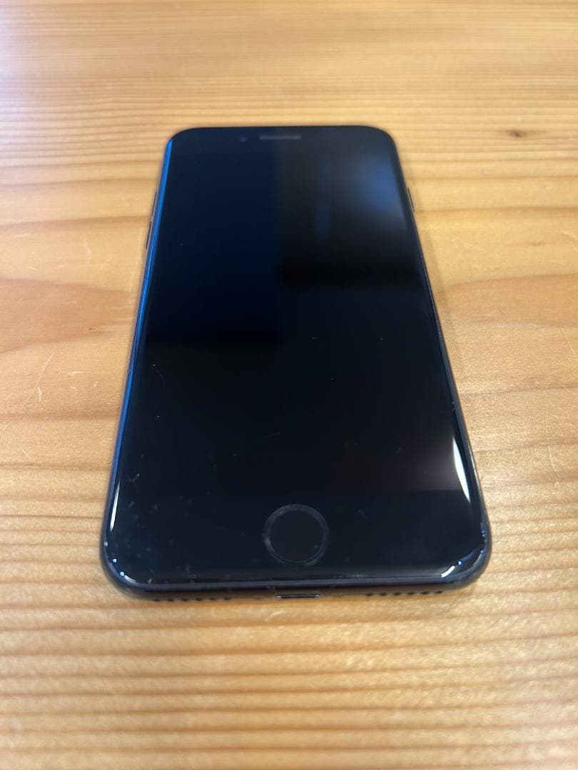 Phone8 2台 / SE 第2世代 2台 計4台セット｜動作確認済・初期化済