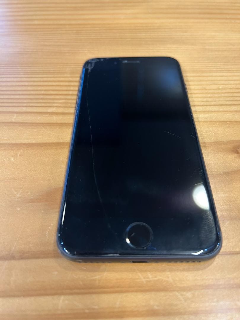 Phone8 2台 / SE 第2世代 2台 計4台セット｜動作確認済・初期化済