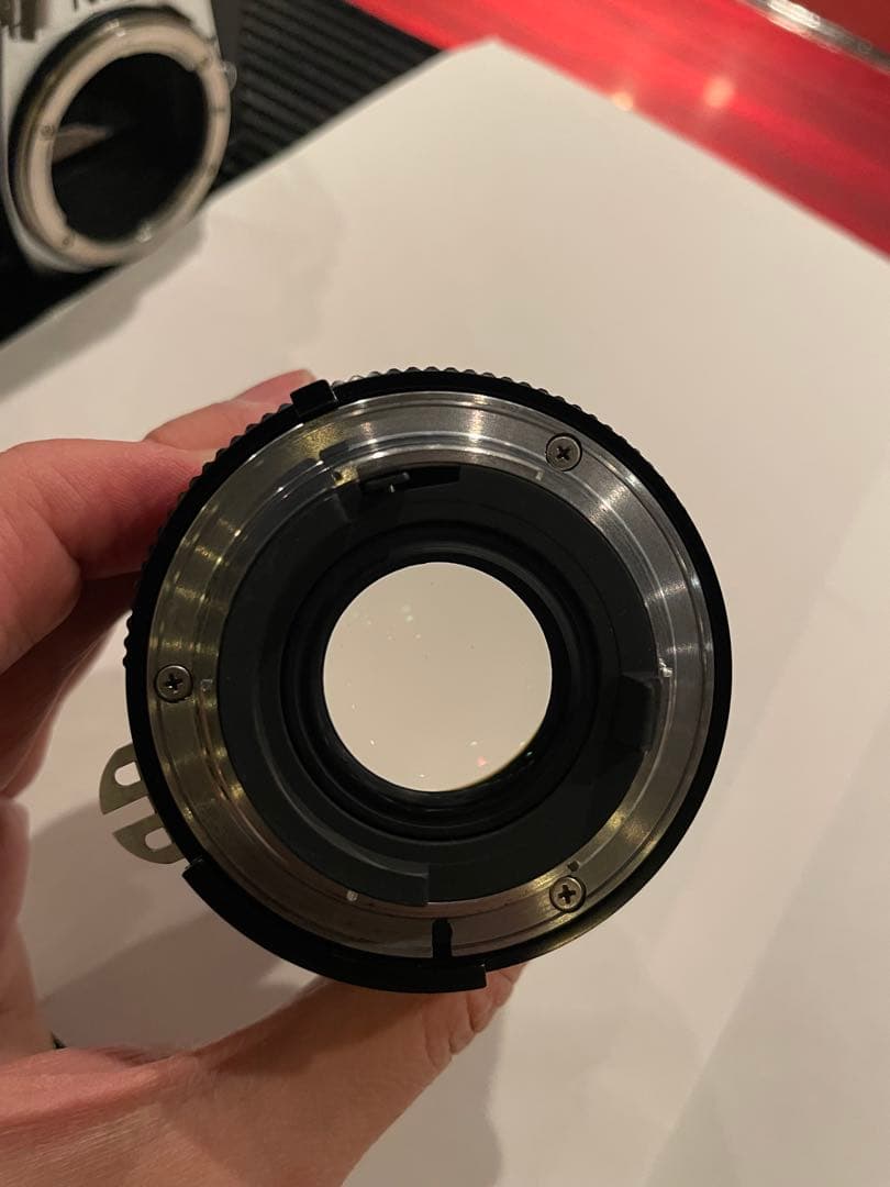 Nikon FE2（シルバー×ブラック）+ NIKKOR AI 28mm F2