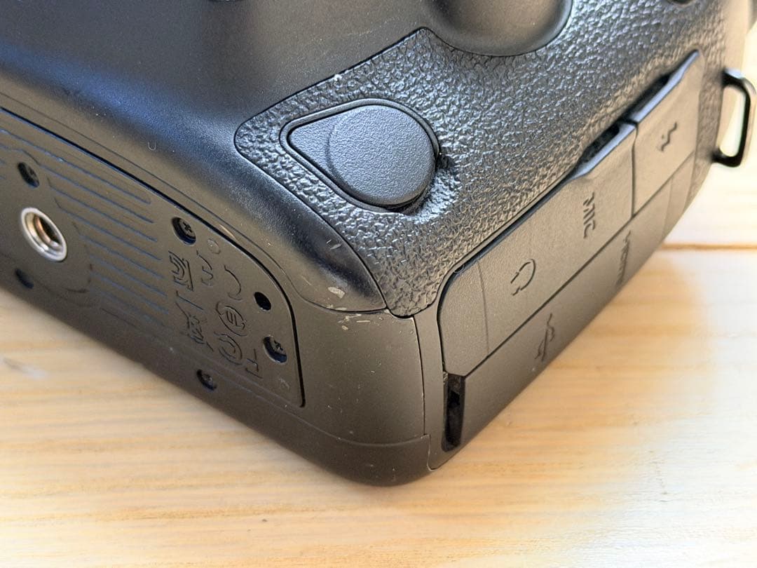 Canon EOS 5D Mark IV ボディ【元箱・おまけ多数】