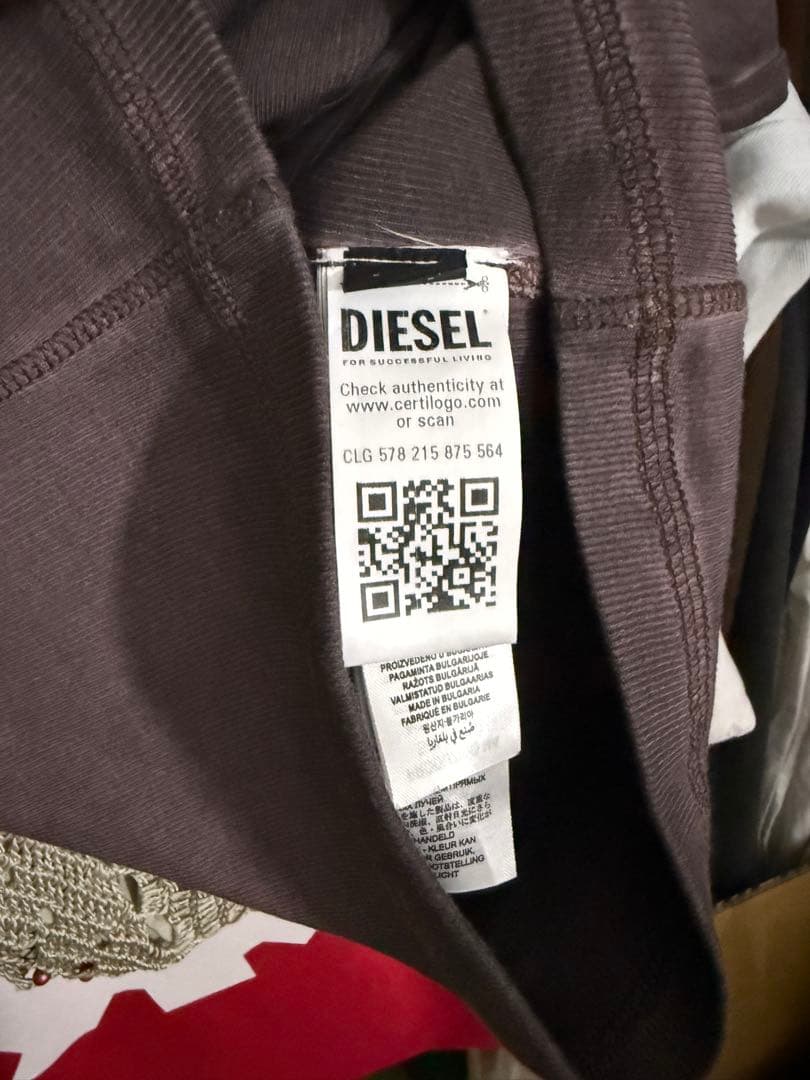 DIESEL ウィメンズ ハート Tシャツ