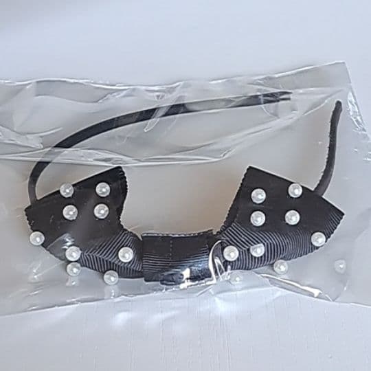 シャネルカチューシャ パール リボン非売品CCロゴ ブラック 未使用 美品