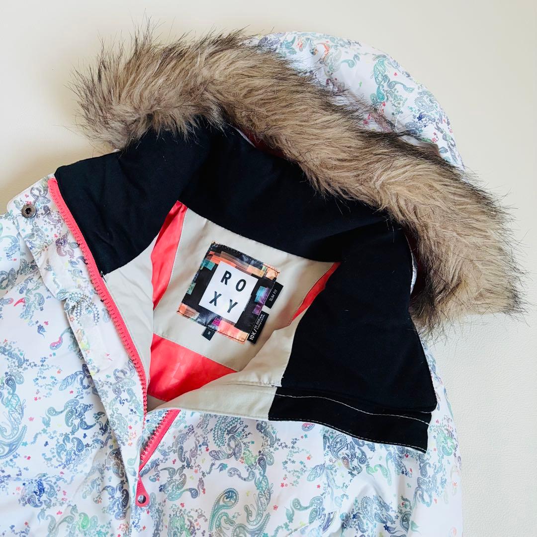 2573【美品】ROXY スノボウェア レディース ジャケット ペイズリー柄 白