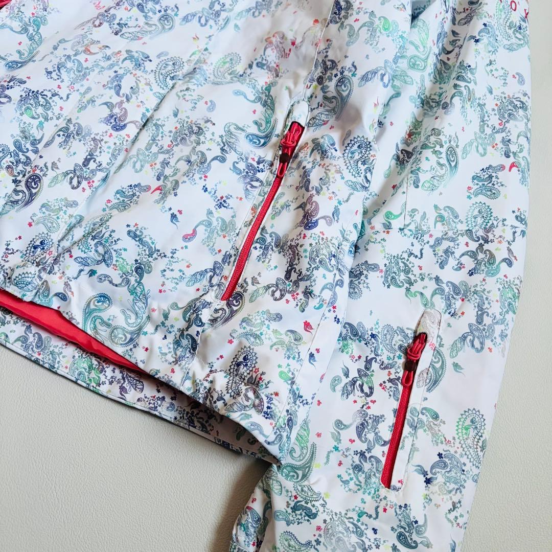2573【美品】ROXY スノボウェア レディース ジャケット ペイズリー柄 白