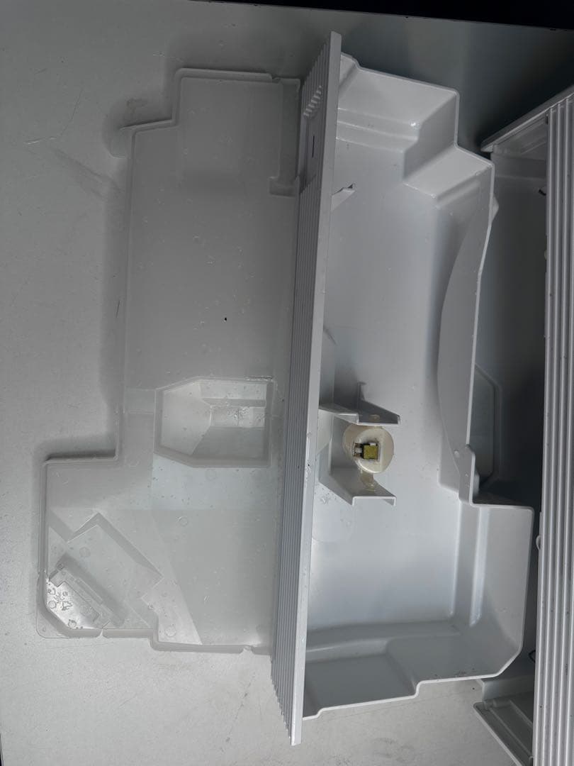 Panasonic 除湿機 F-YZVXJ60 ホワイト 22年製