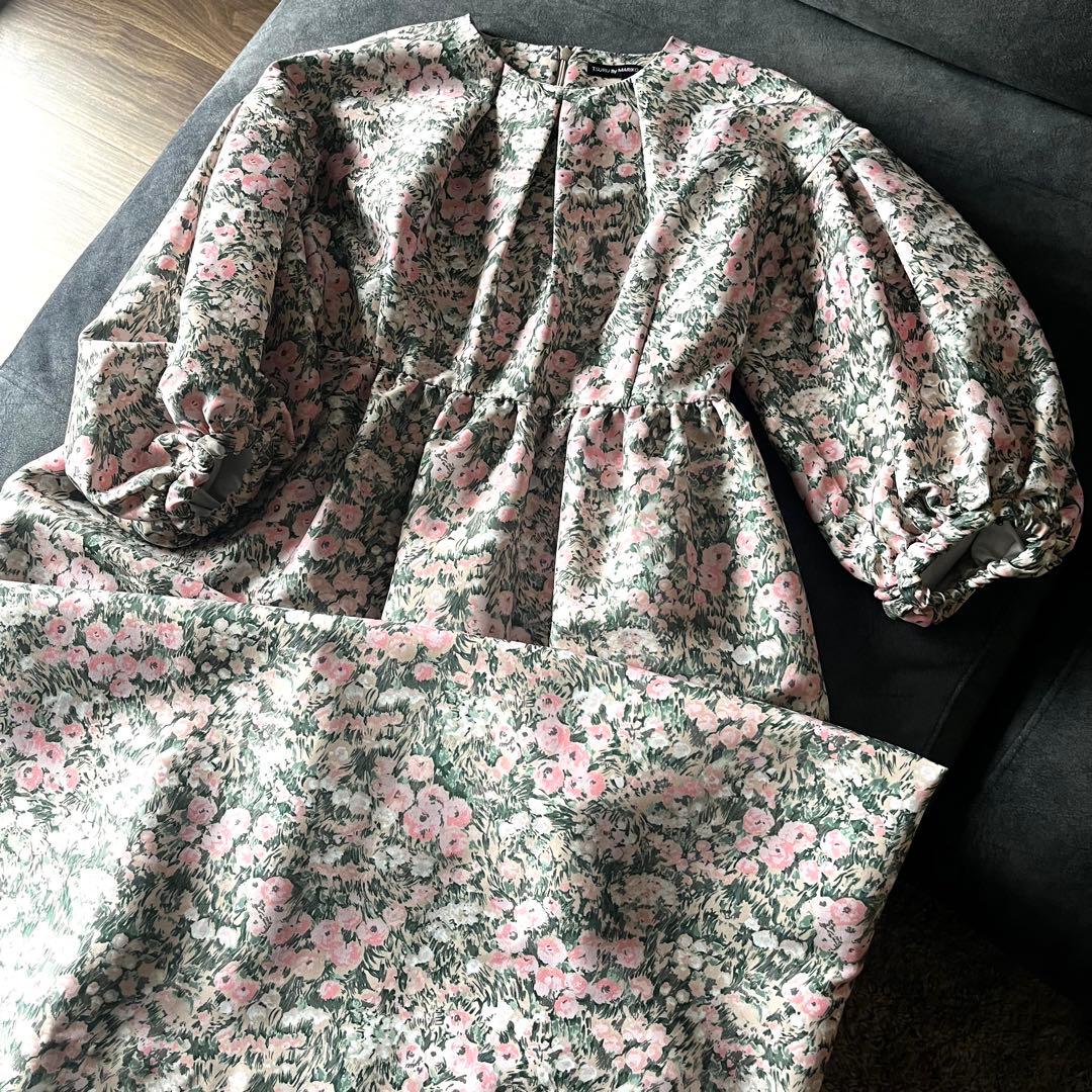 限定価格　TSURU by MARIKO OIKAWAフラワードレス