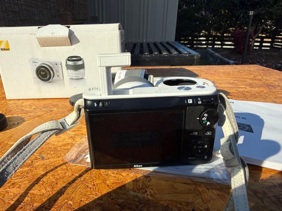 NICON １　J1 デジタルカメラ