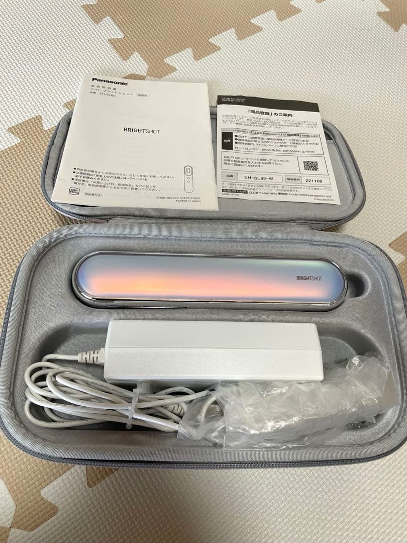 Panasonic 光美顔器 フォト ブライトショットEH-SL85-W