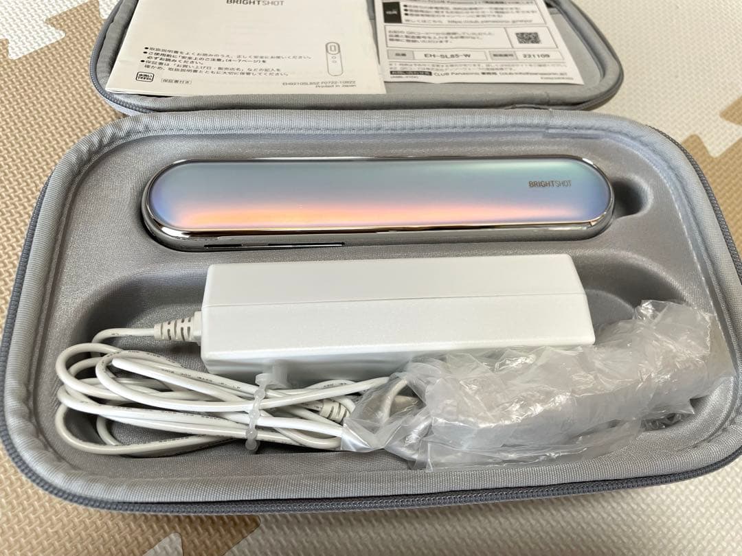 Panasonic 光美顔器 フォト ブライトショットEH-SL85-W