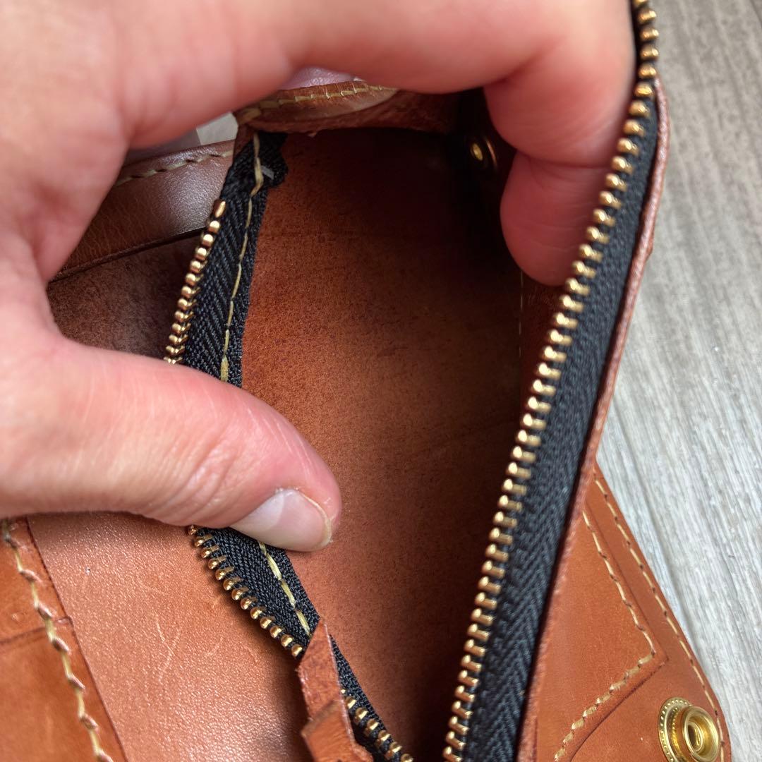 【茶芯】ブラック×ブラウン　トラッカーウォレット　ミドル　真鍮