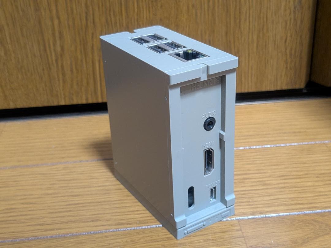Raspberry Pi 3 Model B+ & X68000プラモデルケース