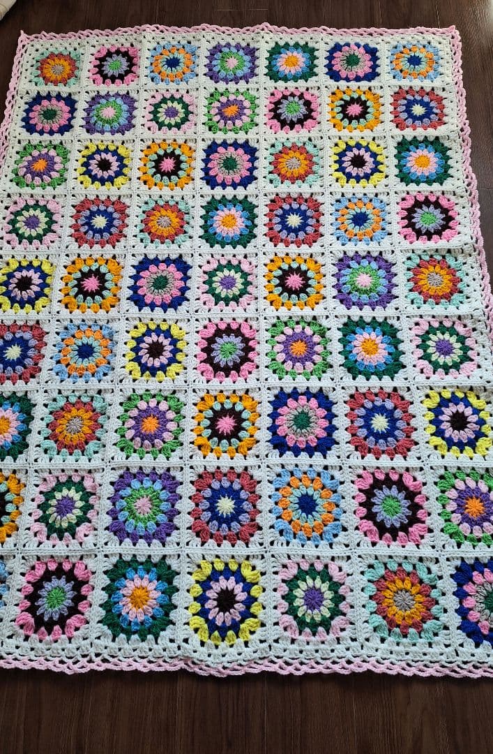 手編みモチーフブランケット