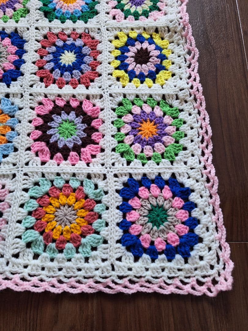 手編みモチーフブランケット