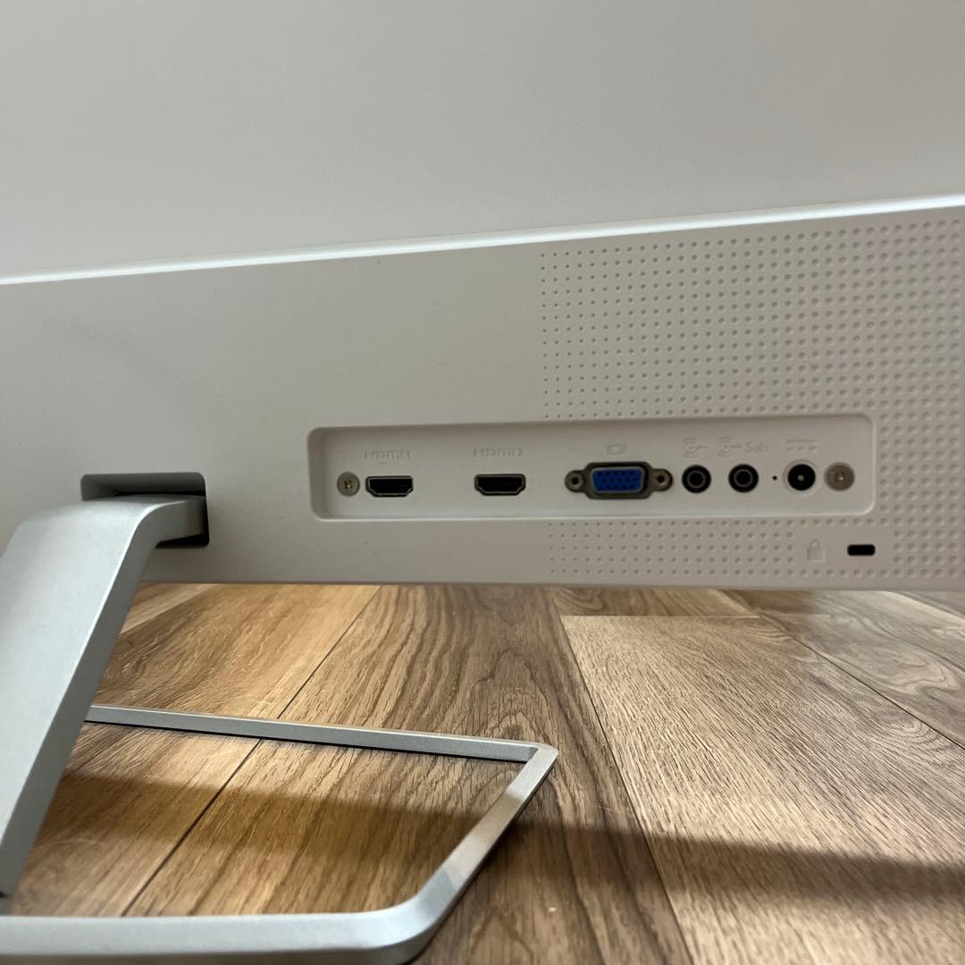 HP 27インチモニター　27fw with Audio