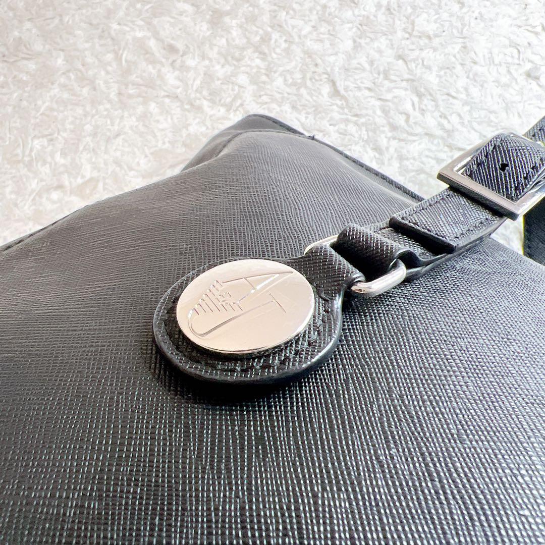 未使用級✨ アルマーニジーンズ トートバッグ ビジネスバッグ PUレザー