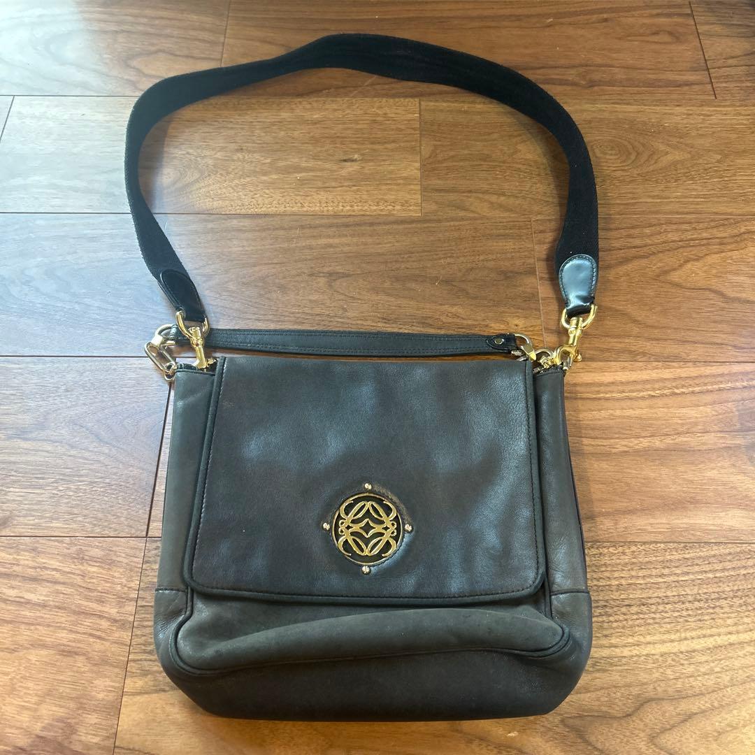 ロエベ　マイア