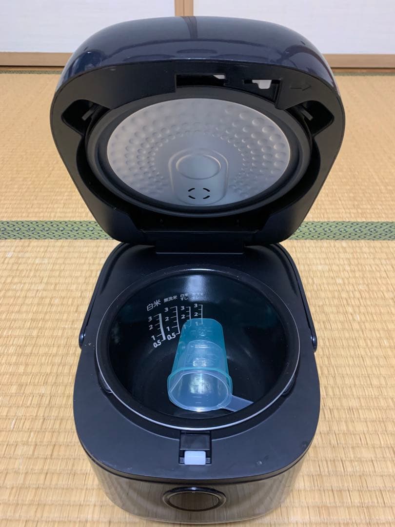 24年製 東芝IHジャー炊飯器RC-5XW 3合炊き ブラック