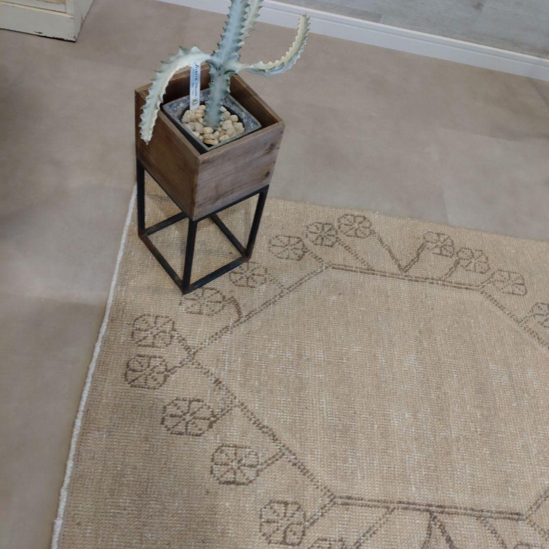 トルコヴィンテージラグ　シャビー専用