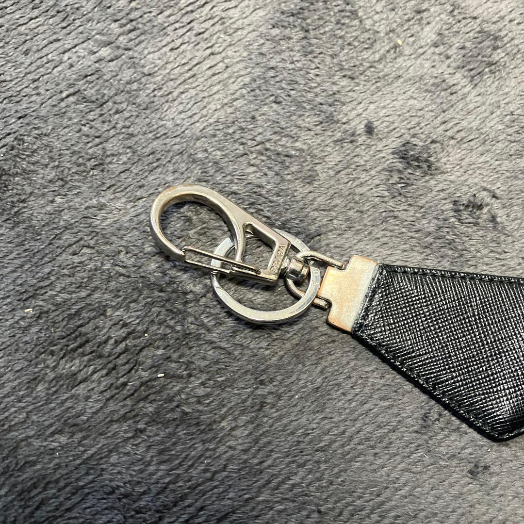 ラ*ン様 プラダ　キーホルダー　ストラップ　キーリング