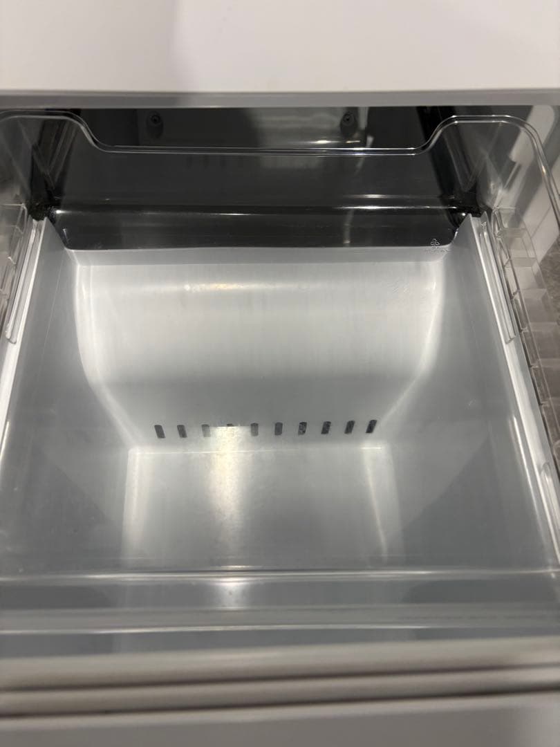 ヤマダノンフロン冷凍冷蔵庫 156L YRZ-F15G1 2019年製