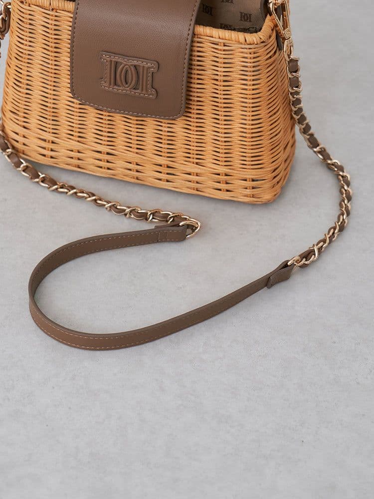 【新品未開封】Darich　大人気希少♡ロゴレザーラタンバッグ　ベージュ　BEG