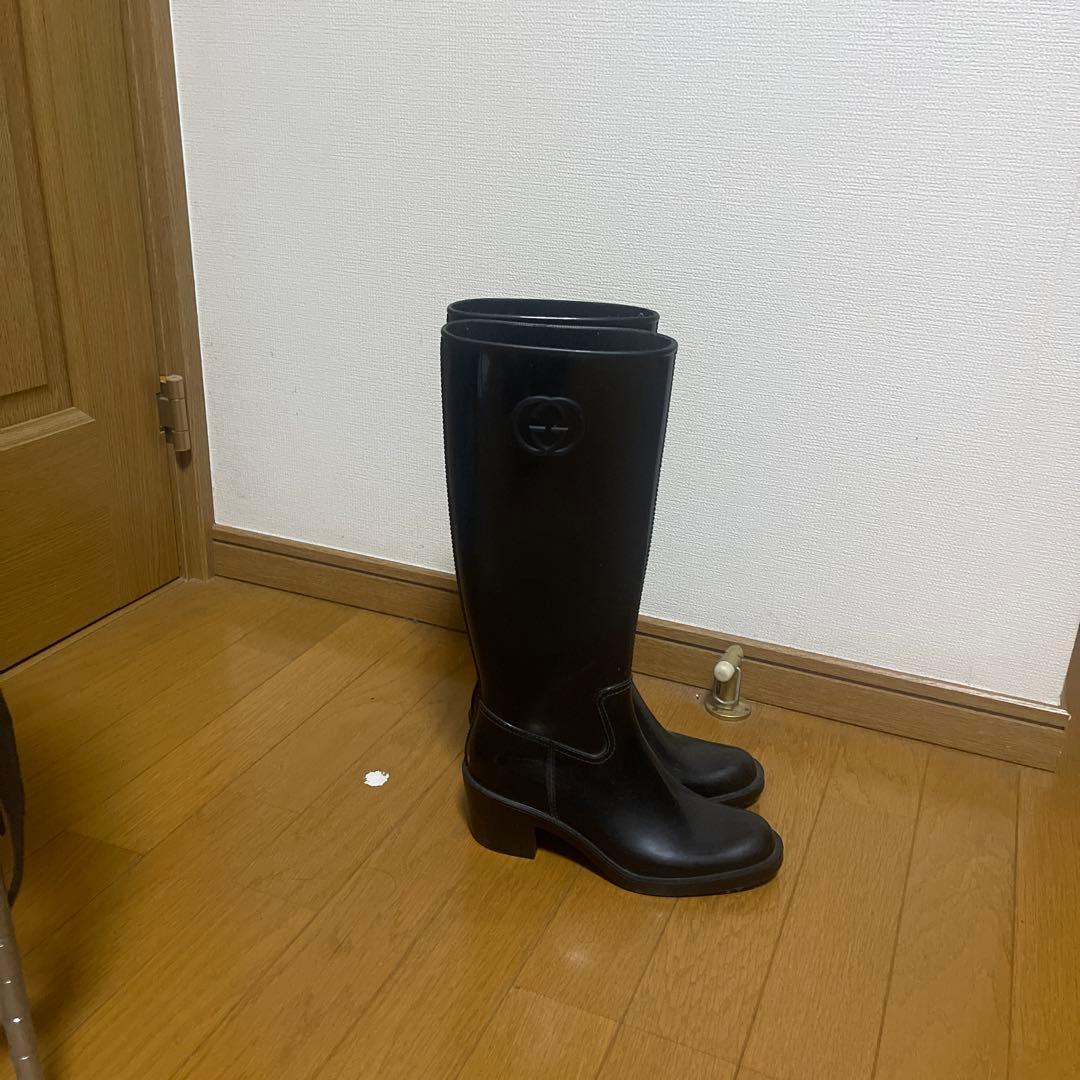 GUCCI ブラック レインシューズ